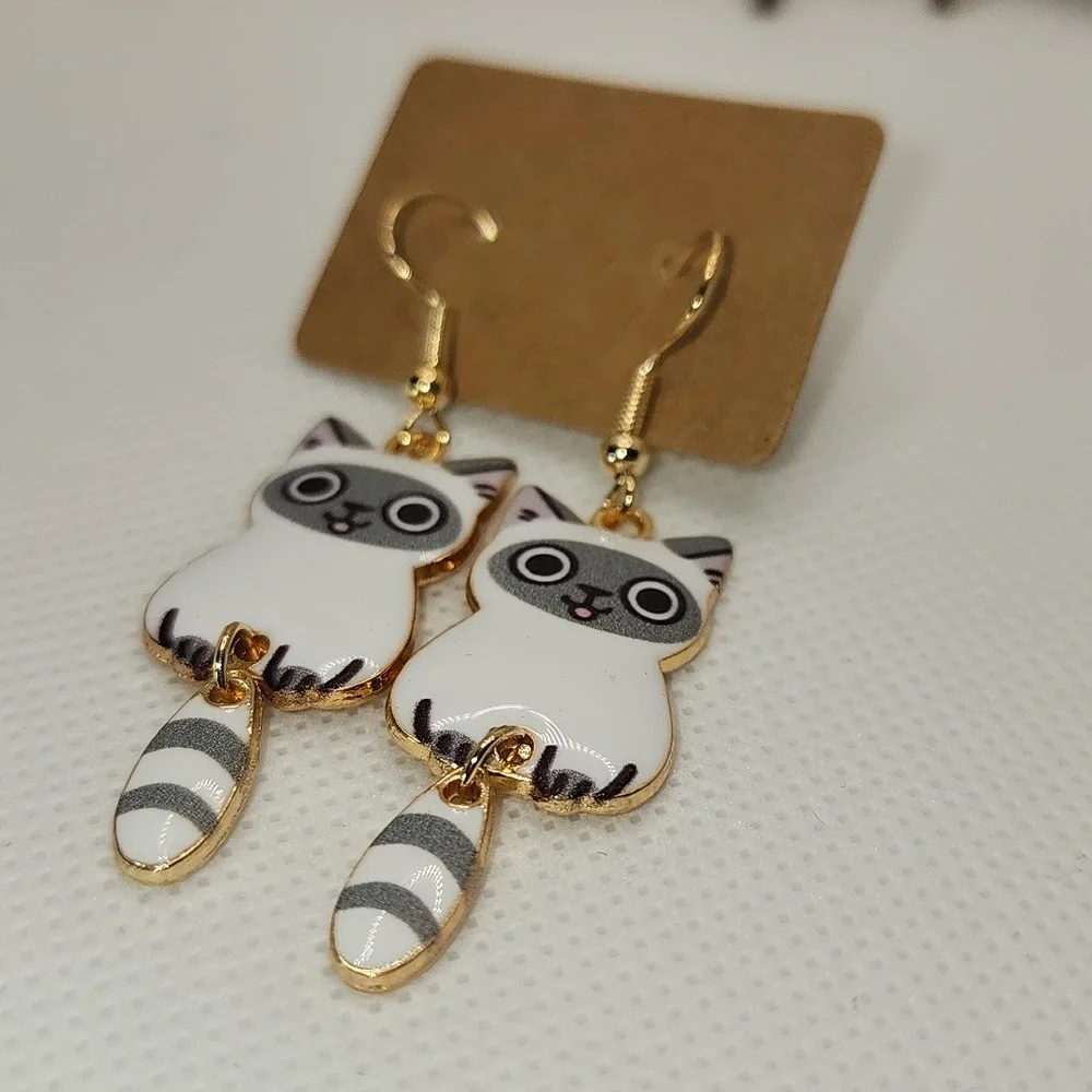 Cute Cat Earrings with Gold‎ Accents